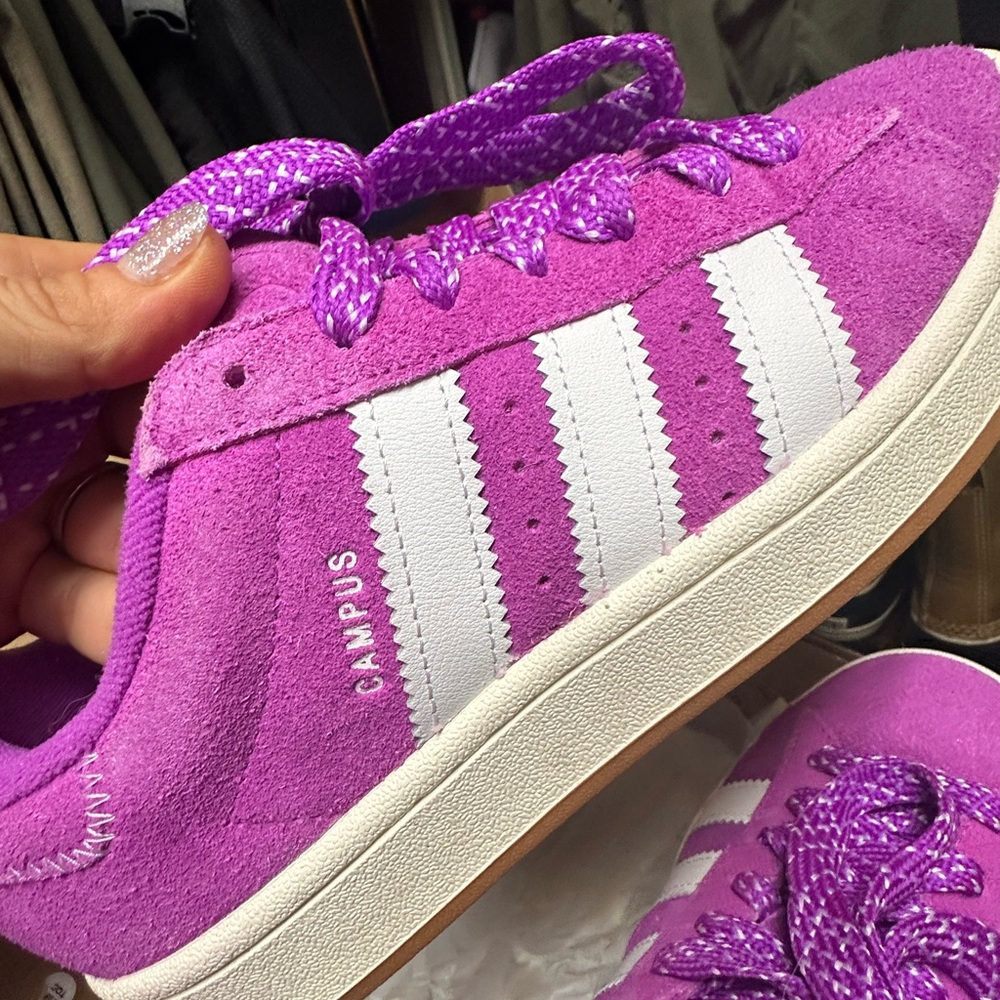 Adidas  Campus Sneakers - Pink and White